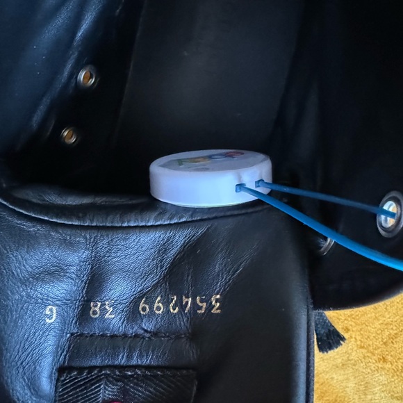 Authentic Gucci boots - Picture 5 of 5